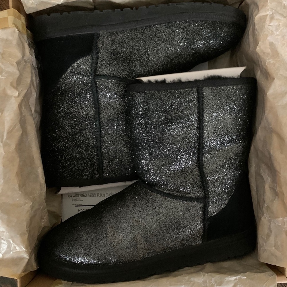 Ugg Classic Glitter Black - Like New ✨